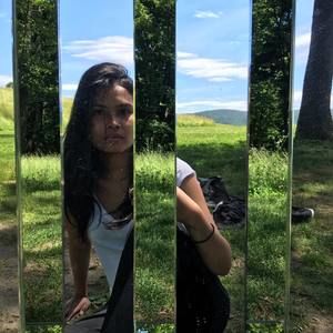 Meet your Posher, Ana